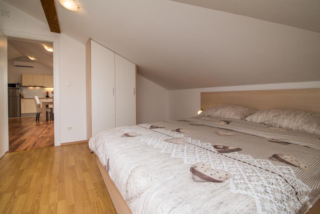 Apartman Marinko Krk Town Extérieur photo